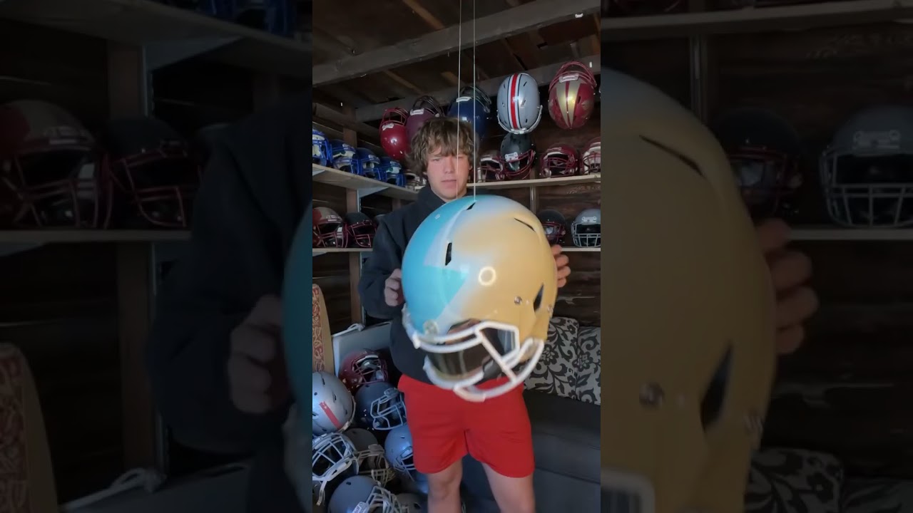 blank avatar wearing football helmet Avatar Custom helmet #football #collegefootball #sports #custom #build # avatar #athlete #nfl