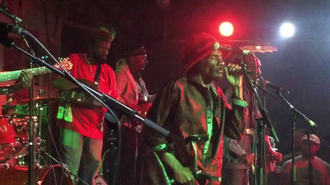 Israel Vibration "Vultures" live from Ashkenaz in Berkeley CA