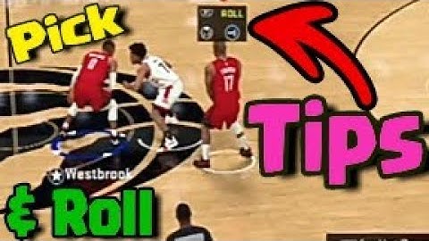 How do you run pick and roll in 2K20?