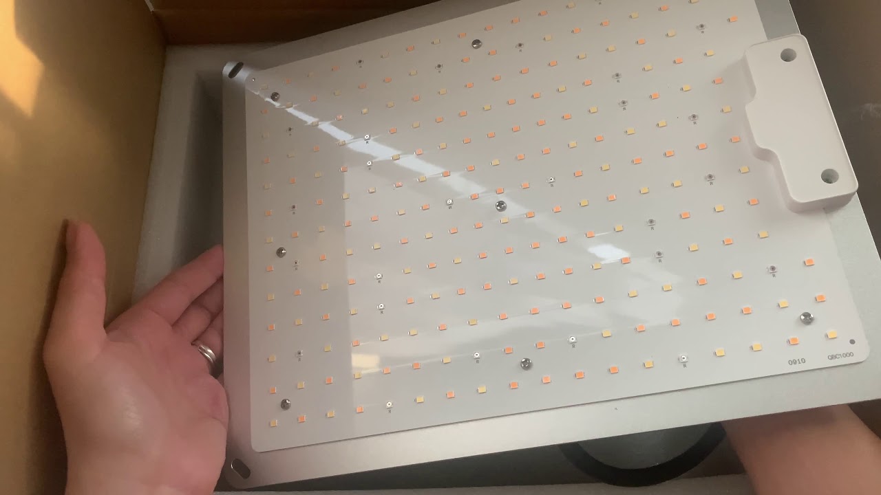 Uoiuxc 1000 watt Led Grow Light