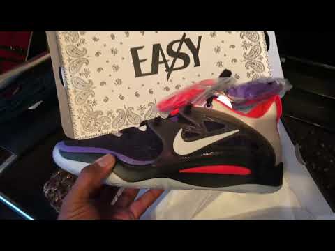 Unboxing the new KD15s
