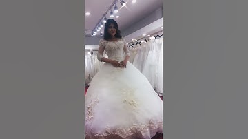 Váy cưới tay dài cổ điển | Chụp Ảnh Cưới Chuyên Nghiệp Tại HCM