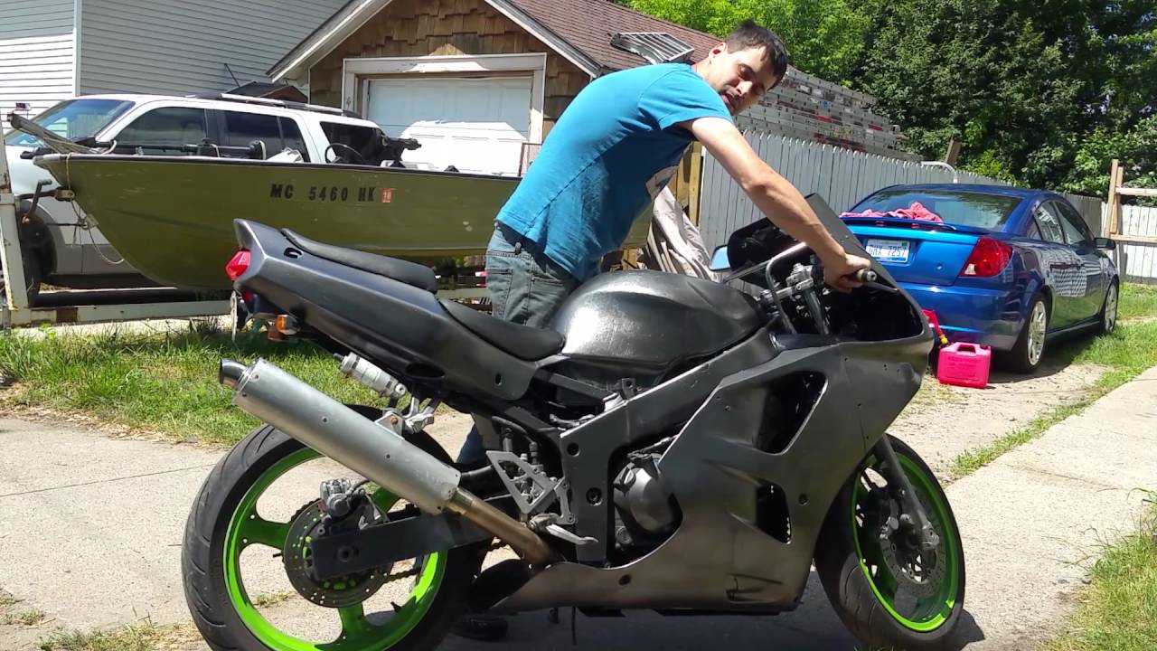 95 ZX6R Start up and Rev YouTube