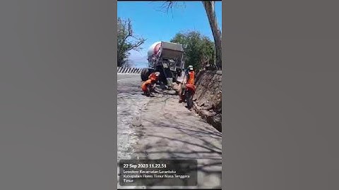 DASWELL 4m3 Self-Loading Concrete Mixer in East Nusa Tenggara, Indonesia.