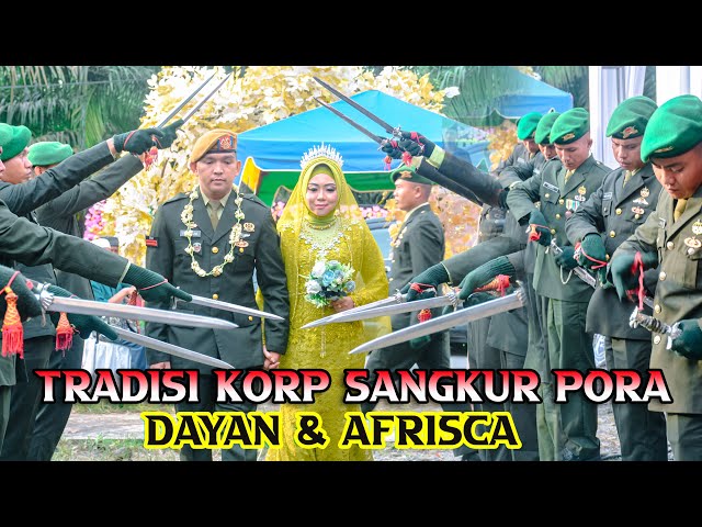 Full Traditional Korp SANGKUR PORA | Wedding Dayan & Frisca class=