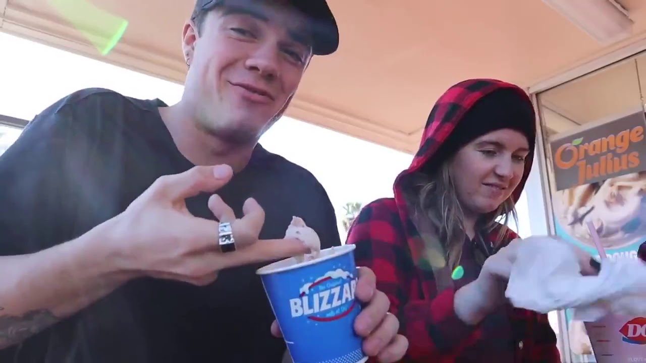 Jordan Beau! I Ate With ONLY My Hands For 24 HOURS Challenge!