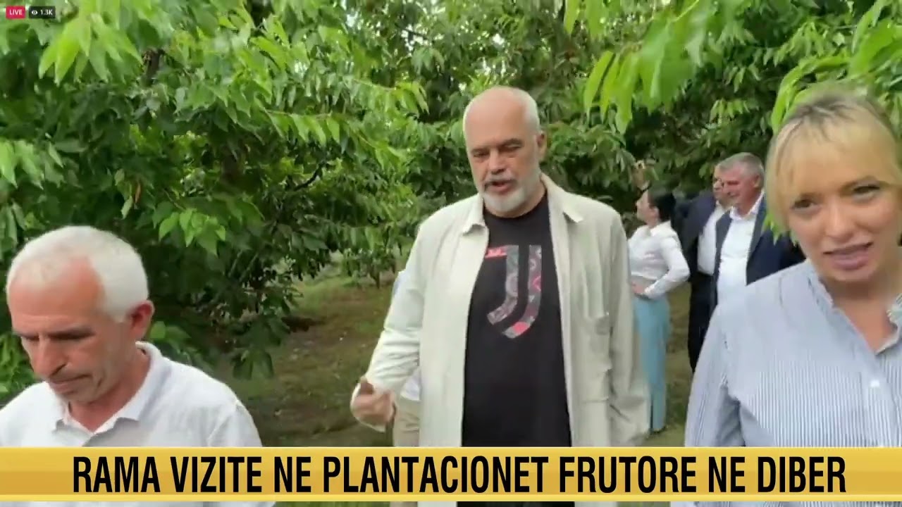 “Eliksir është”, Rama ulet këmbëkryq e ha qershi me fermerët në Dibër: Kjo e paska kokrrën si mollë