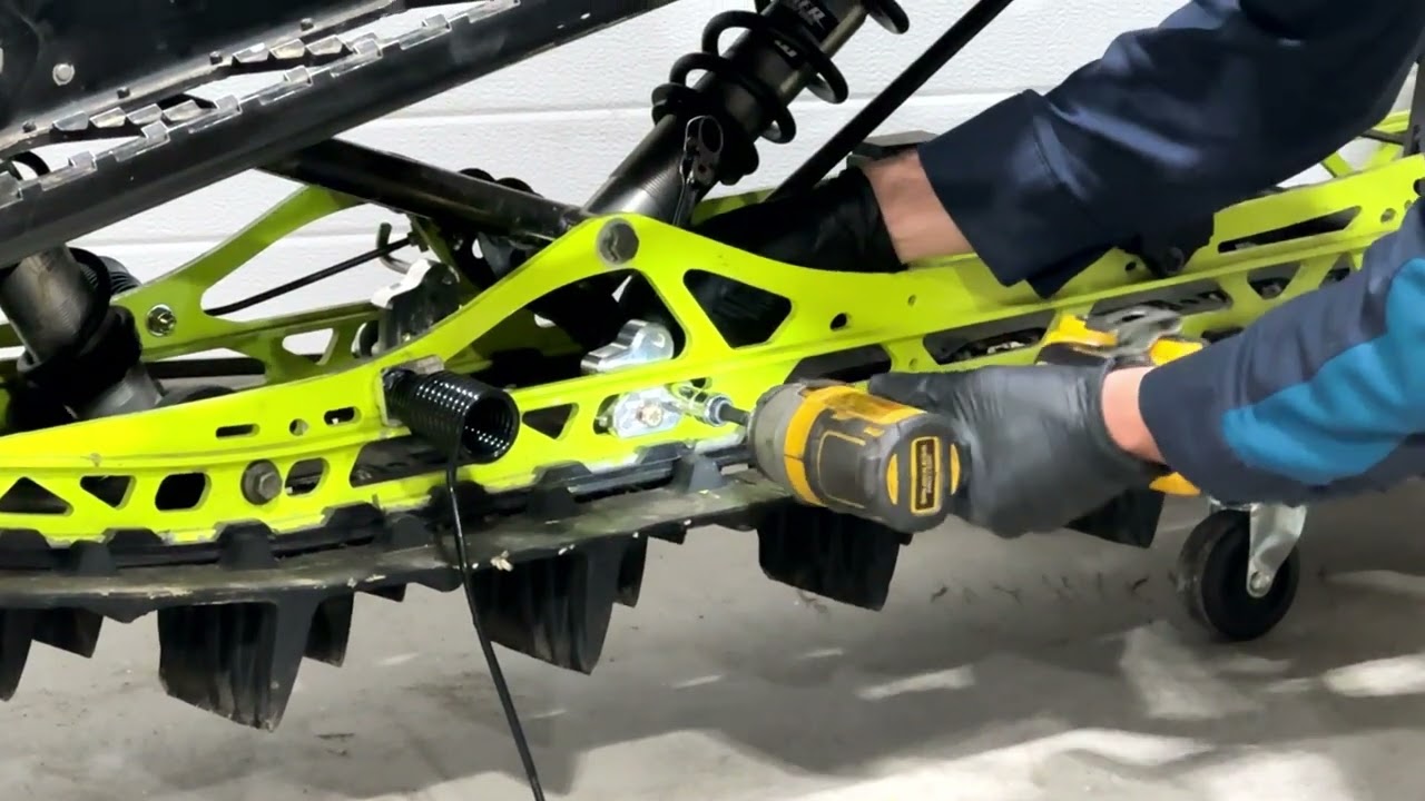 Установка ледоуловителя 1Rig на Polaris RMK