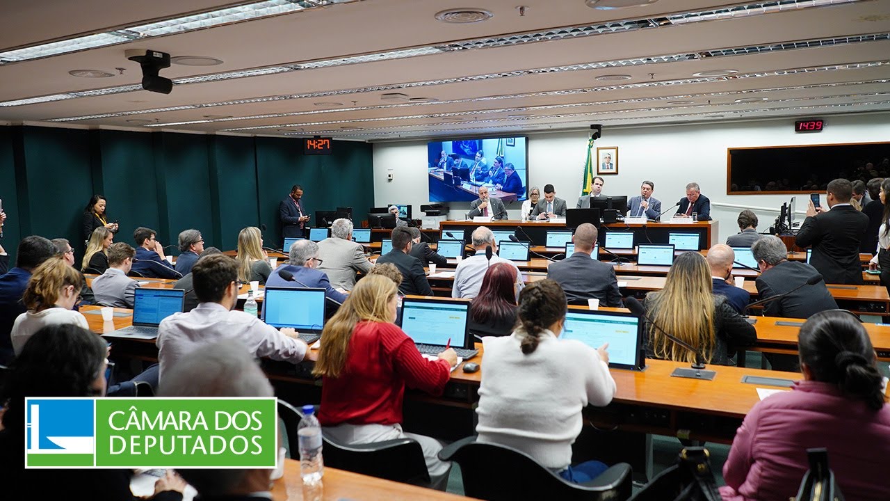 Deputado apresenta projeto que proíbe a divulgação por influencers