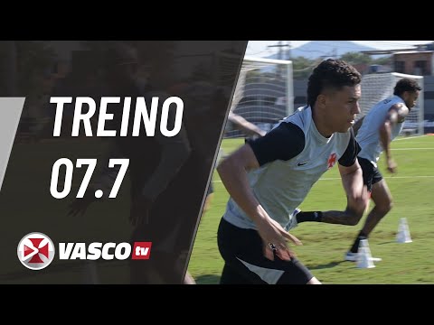 Vasco da Gama realiza treino nesta segunda-feira e mantém preparação para sequência da temporada