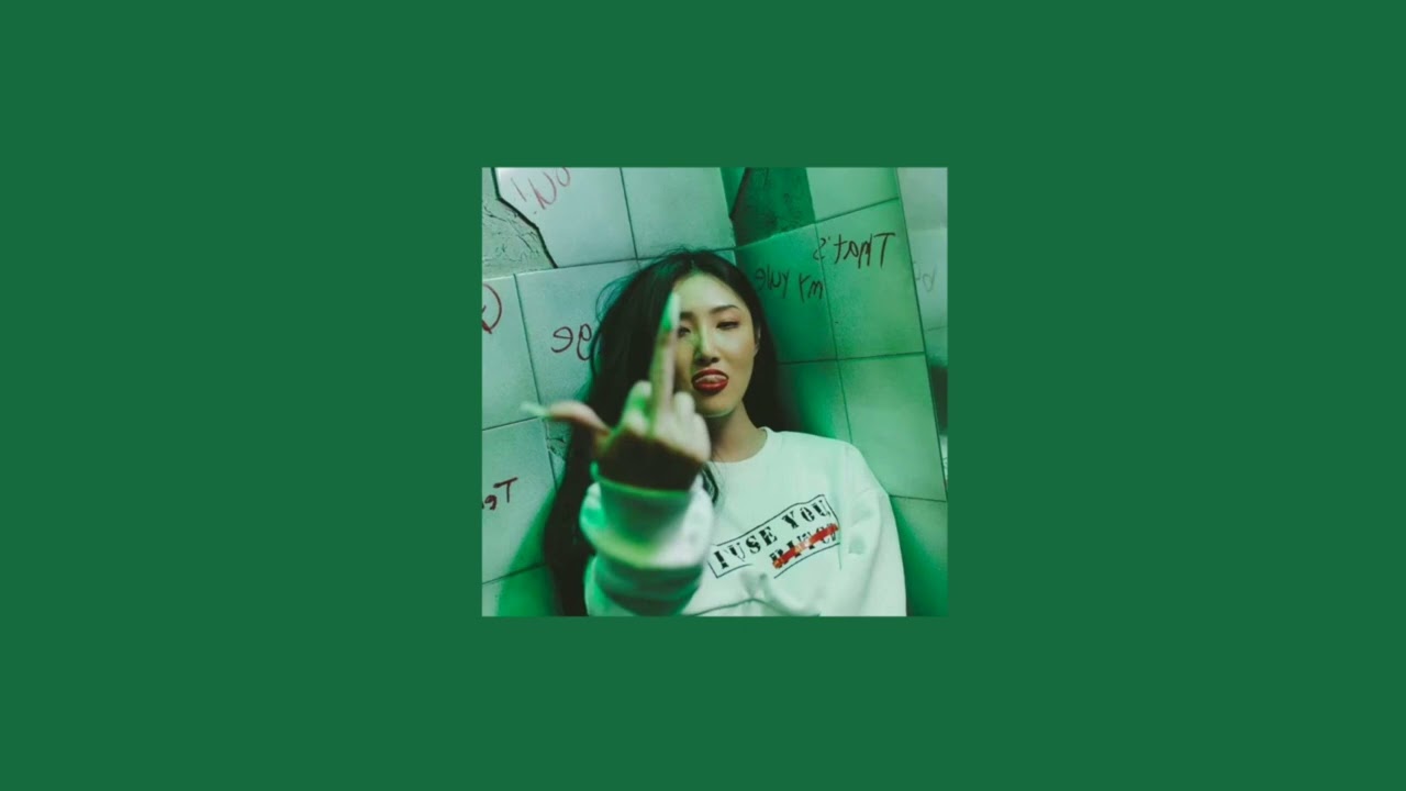 hwasa - im a b (sped up)