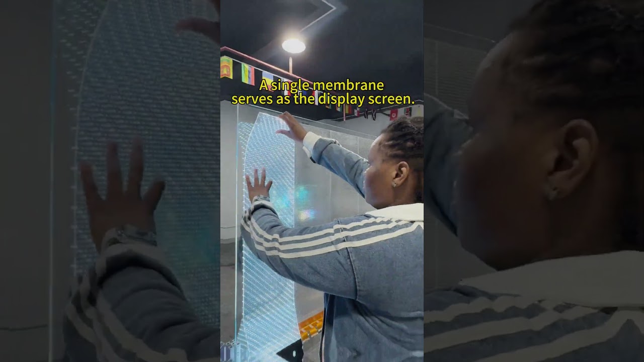 ✨ See-through display. Stand-out branding. 