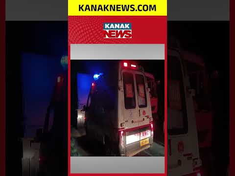 Ambulance Stucked in Heavy Road Jam in Chhendipada, Angul