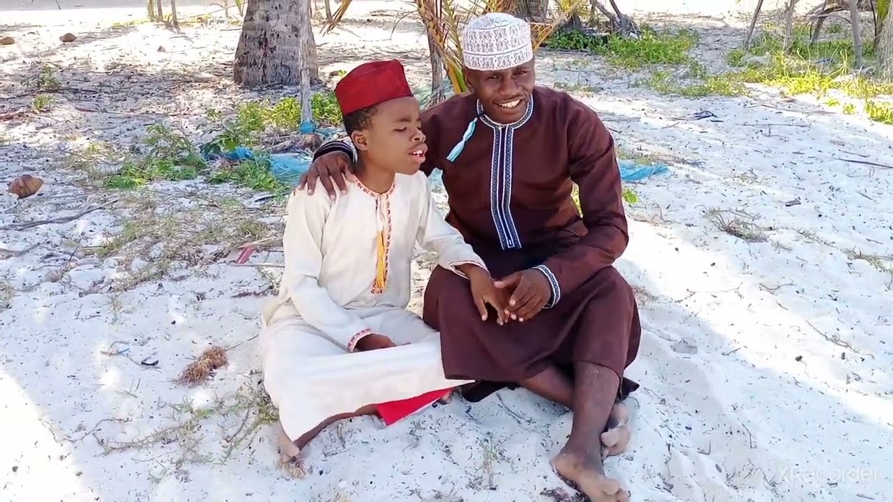 Soud khafa ft Abdillah nasheed faraja