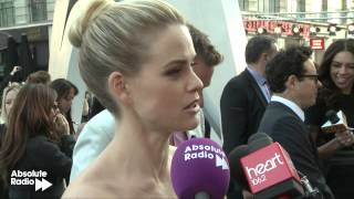 Alice Eve: "Chris Pine isn't naughty!" interview at Star Trek Into Darkness World Premiere