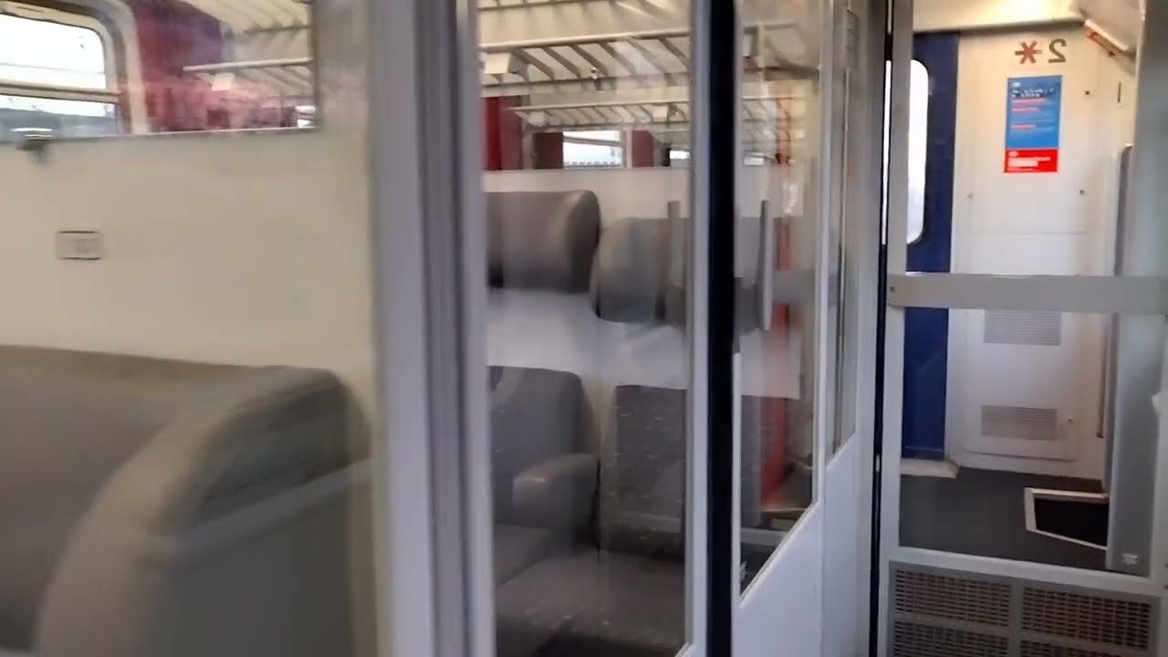 Interior NMBS coach I6 B. (23/11/2022)