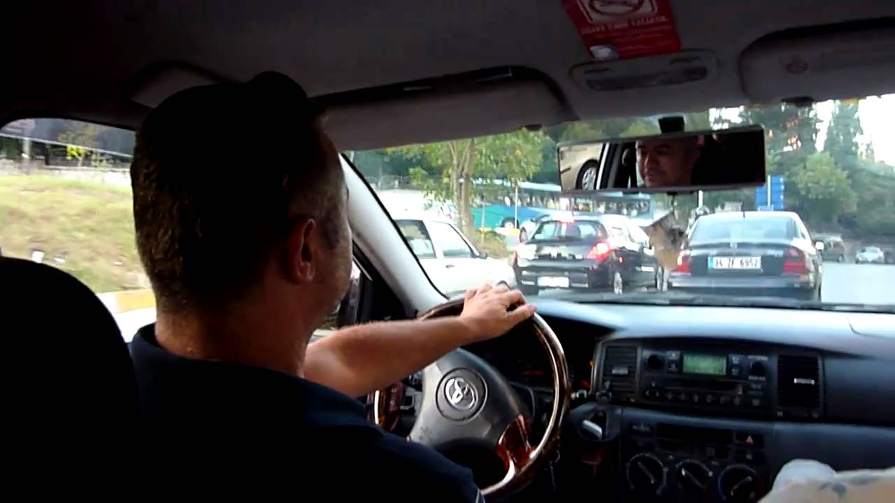 More crazy taxi action