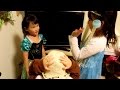 【アナと雪の女王】を演じる三姉妹／アナは迫真の演技