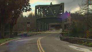 'Structurally deficient' Allentown bridge in Tukwila closed indefinitely after semi-truck loses load screenshot 5