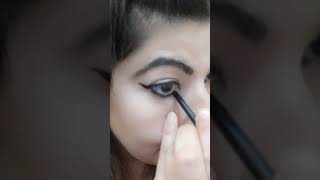 #shorts Eyeliner Tutorial | fox eyeliner tutorial #eyemakeup #eyeliner | eyeliner for begginers