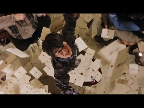 A chuva de cartas | Harry Potter e a Pedra Filosofal (2001) Aventura, Cena HD