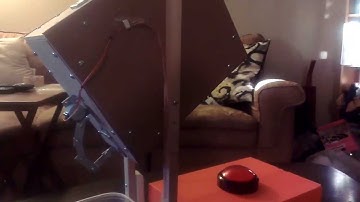 UCR CS 122A Fall 2013 -- Emmanuel Flores (with Justin Landfried) -- Custom lab  Cautomata