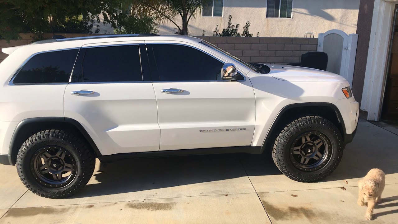 Grand Cherokee wheels and tires - YouTube