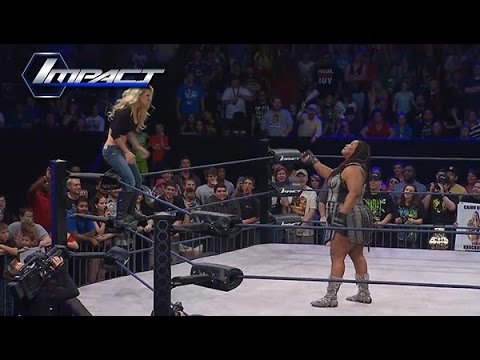 Taryn Terrell Tries to Stop Awesome Kong's Path of Destruction (Mar. 27, 2015)