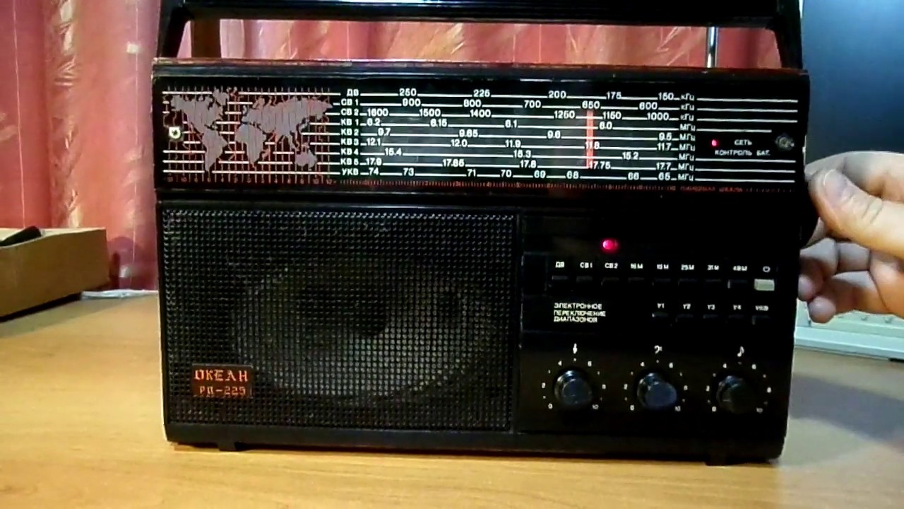 Советский радиоприемник Океан РП-225 после ремонта и перестраивания УКВ ...