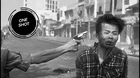 Execution Of Viet Cong Prisoner  (©Eddie Adams/AP Photo) | OneShot