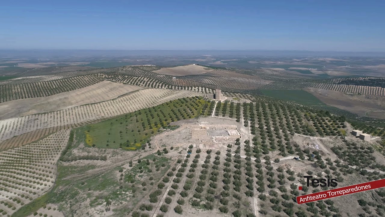 ANFITEATRO DE TORREPAREDONES