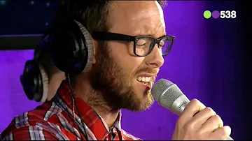 Charly Luske - Slow Down live | Live bij Evers Staat Op