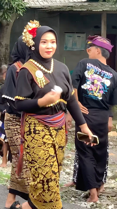 BAJU LAMBUNG ADAT SASAK #shorts #sasak #lambung #fyp #lombok