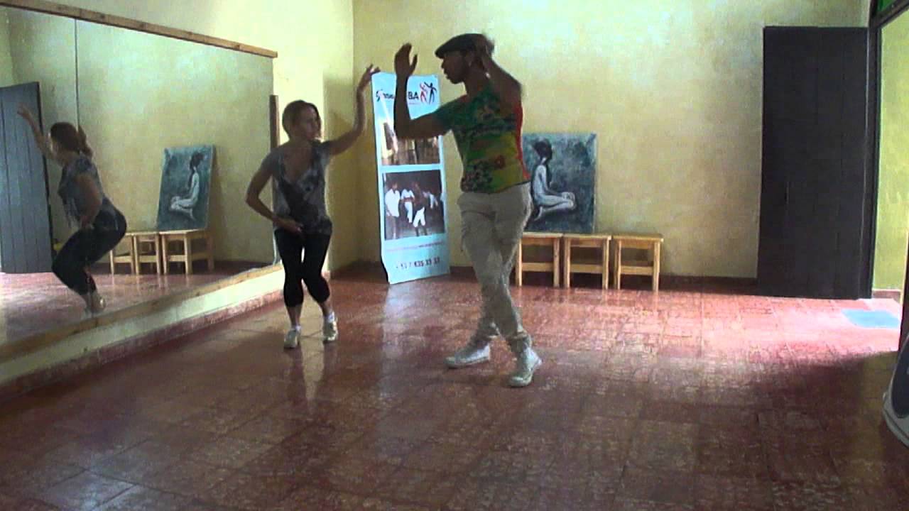 Rumba in Cuban Salsa routines at La Casa Del Son, Havana