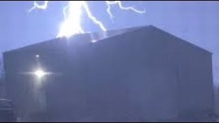 Intense lightning barrage in Ossian, IN