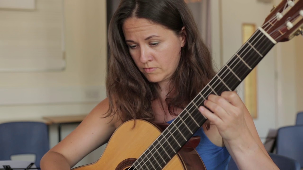 Suo Gân, Trad.Welsh Grade 3 Guitar Helen Sanderson YouTube