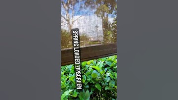Spring loaded zipscreen