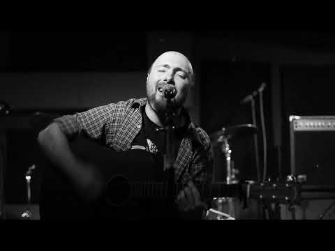 Ладони бога. Свет кончится. Свет кончится. Свет кончится. Путеводный свет закончился.