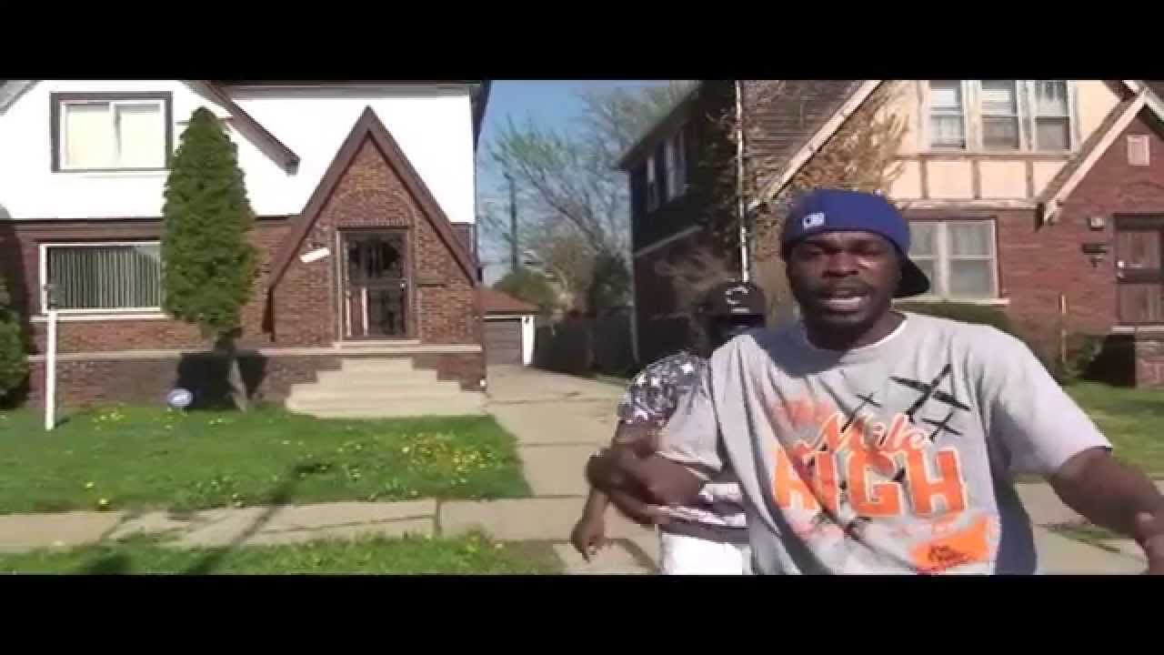 KNOTE WIT A K (FEAT) A.U AND JUNE TEE - "MCs GHOST"