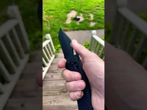Sig Sauer K320 Tanto….on the Porch. Tricky to flick and close with my mangled pinkie