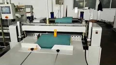 HQJ-1100D Sheeter Machine Have Slitting Knife For Converting Non-woven