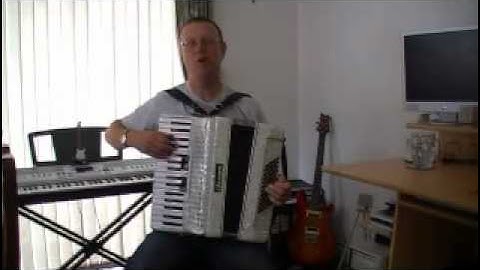 Beginners Accordion Lesson 4 pt 2 Second Tune Both Hands