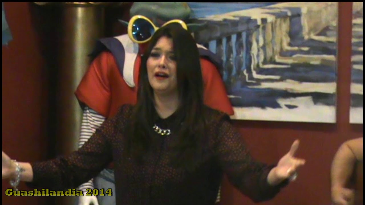 Brenda & Geni Cheza (2014) - 2001 Los Condenaos - Presentación