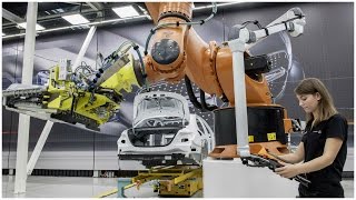 Mercedes Benz Industrie 4.0 - Digitalisation of the Automotive Industry