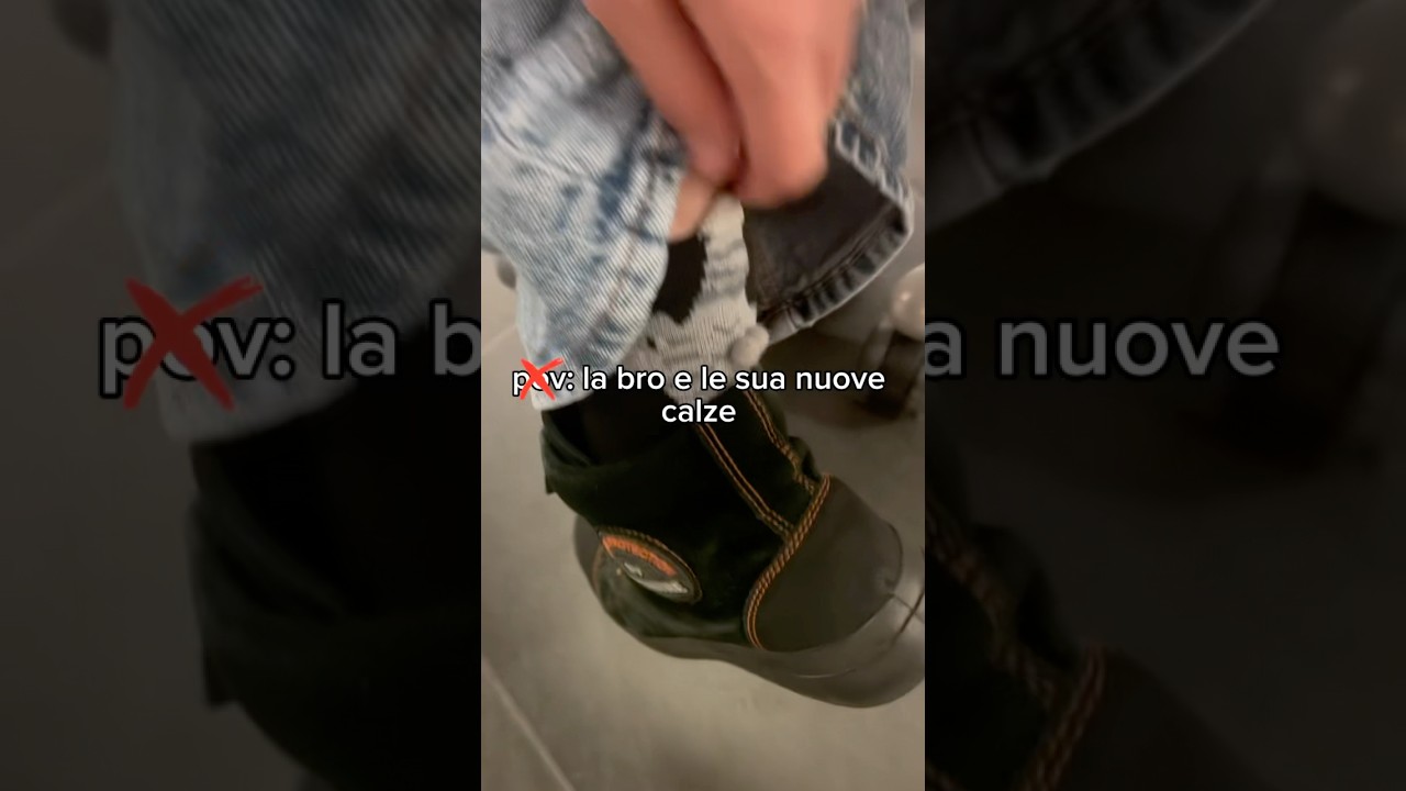 La mia amica e la mania delle calze Particolari