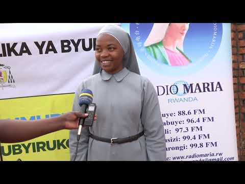 SOEUR Grâce SIBOMANA YITABIRIYE FORUMU Y'URUBYIRUKO KU RWEGO RW'IGIHUGU