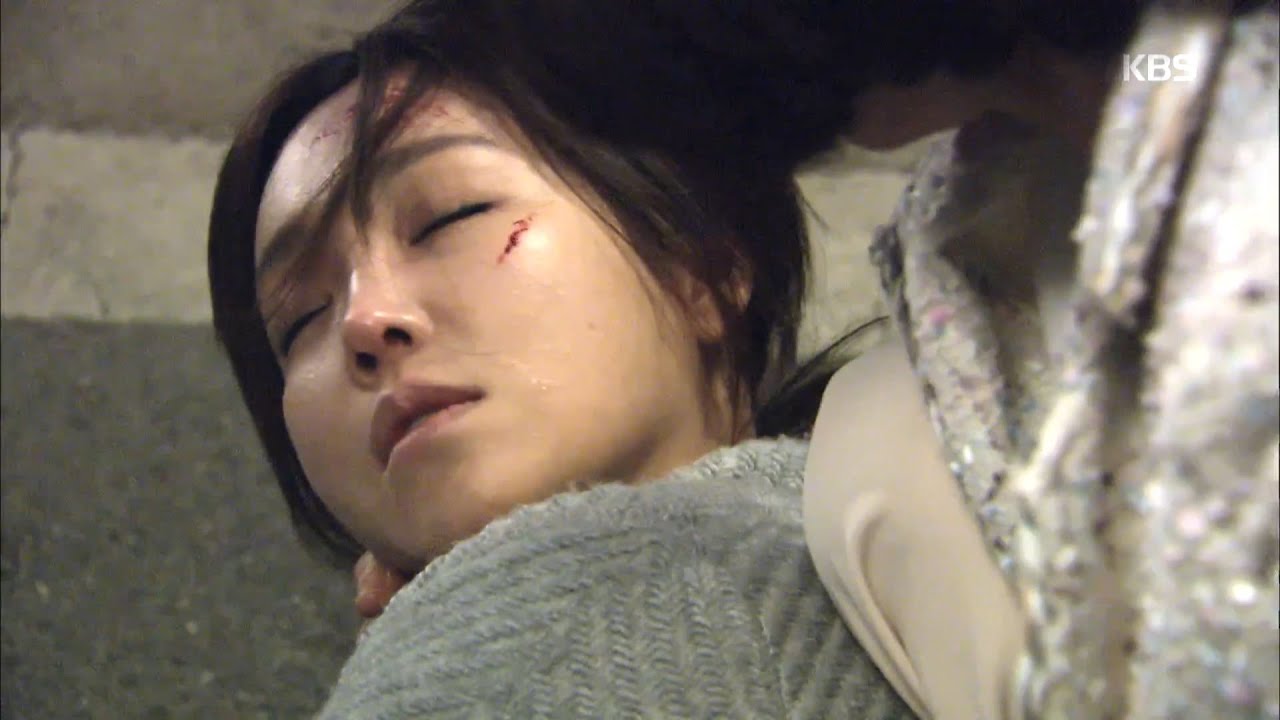 천상의 약속 - 도망가던 이유리, 교통사고 당해… 김혜리 ‘당황’.20160324