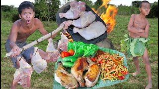 Primitive Technology - Kmeng Prey Cooking Chicken Thing Cook On Arock