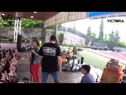 CRAZY TRAINOZZY OSBOURNE COVERTHE WARNING @ LICEO