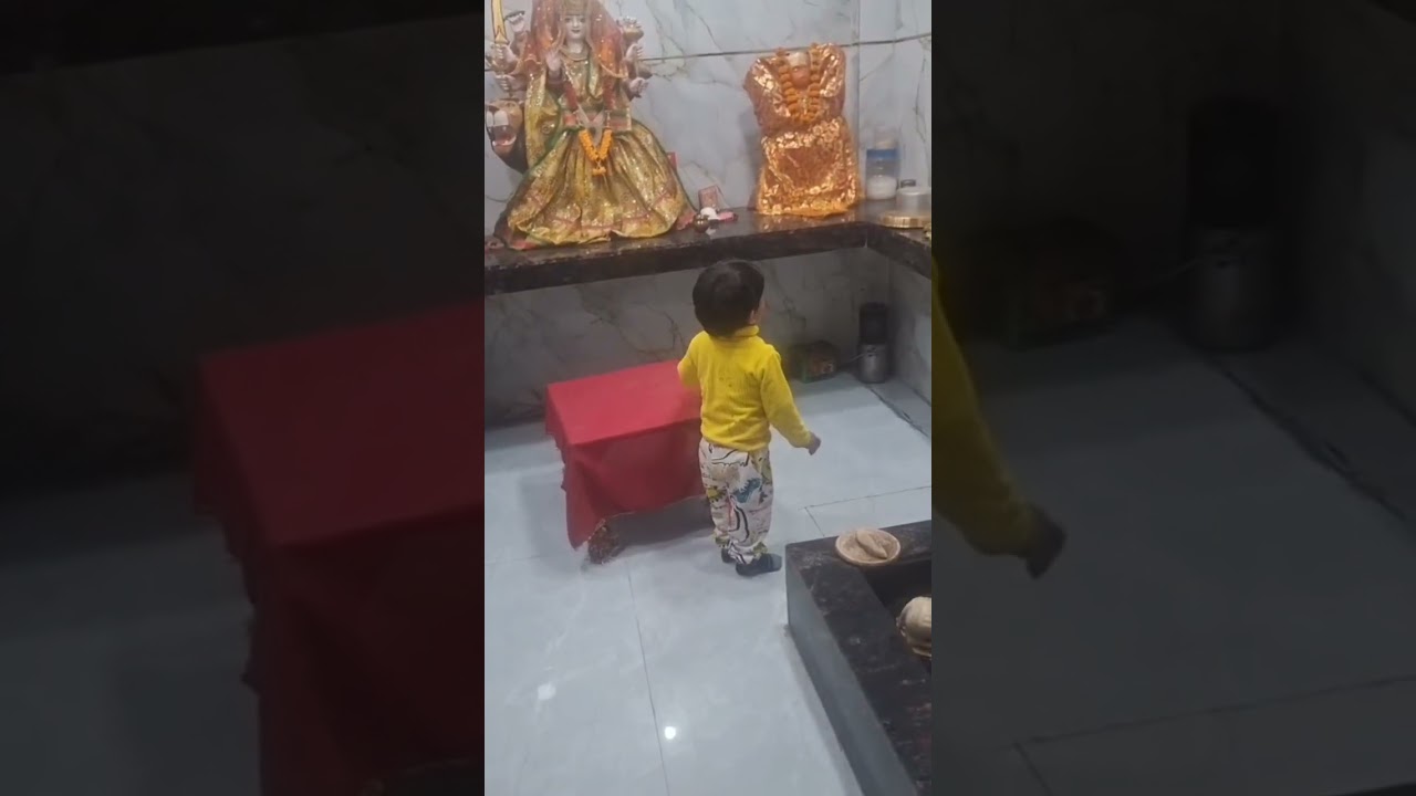 33 koti devta ki jai ho 🙏🏻🙏🏻😁 